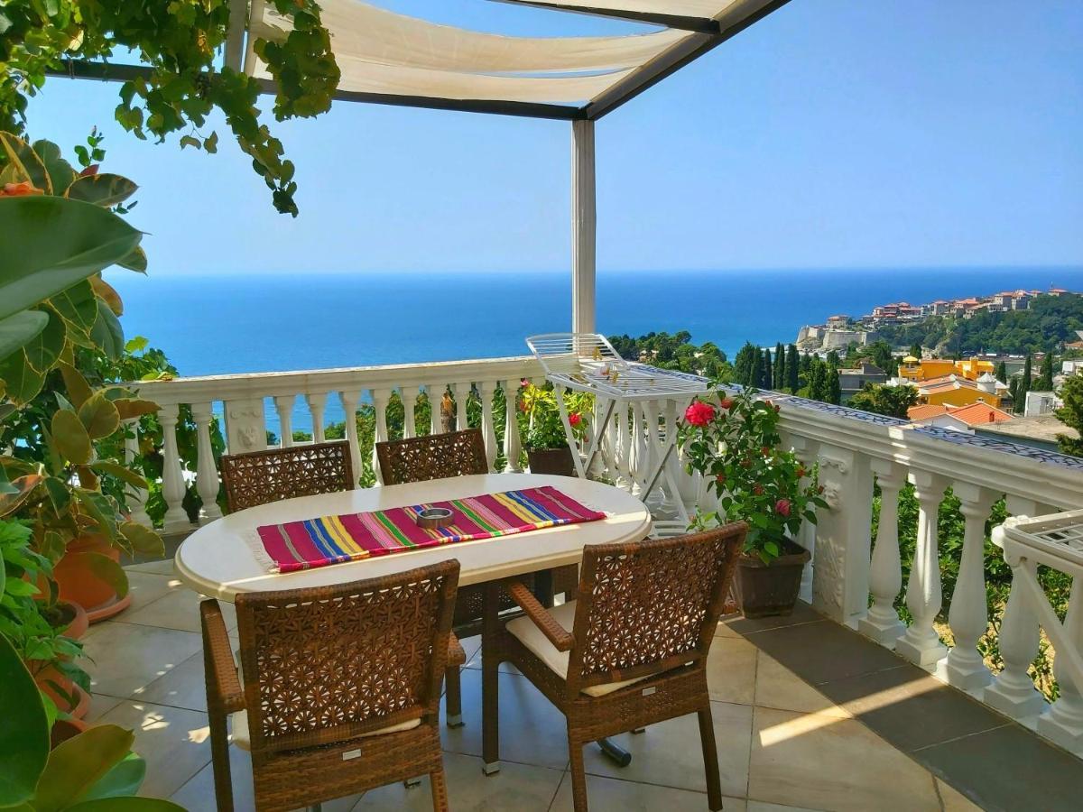 Sun Apartments Ulcinj Bagian luar foto