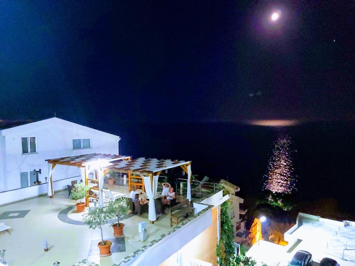 Sun Apartments Ulcinj Bagian luar foto