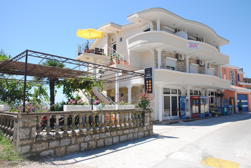 Sun Apartments Ulcinj Bagian luar foto