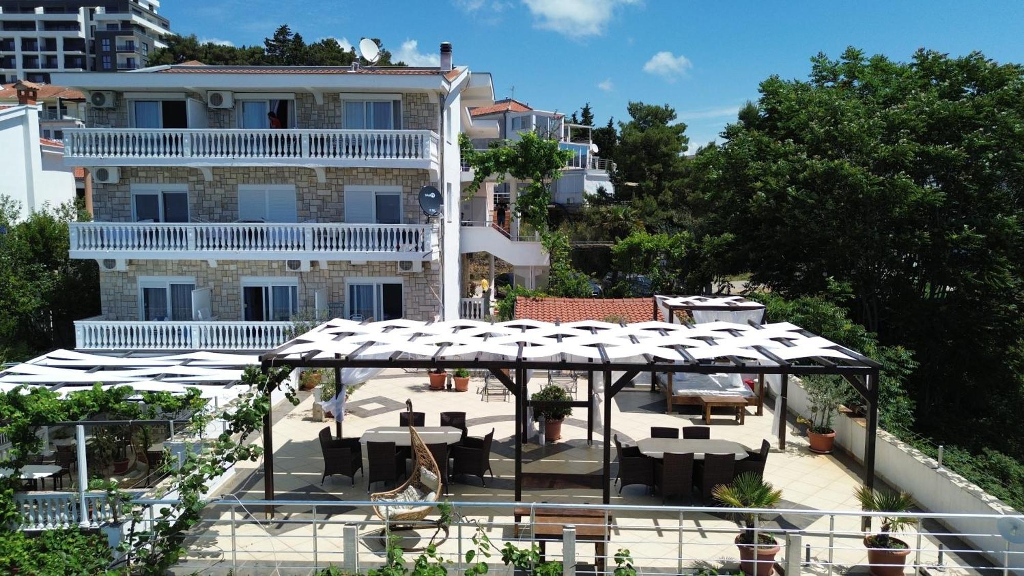 Sun Apartments Ulcinj Bagian luar foto