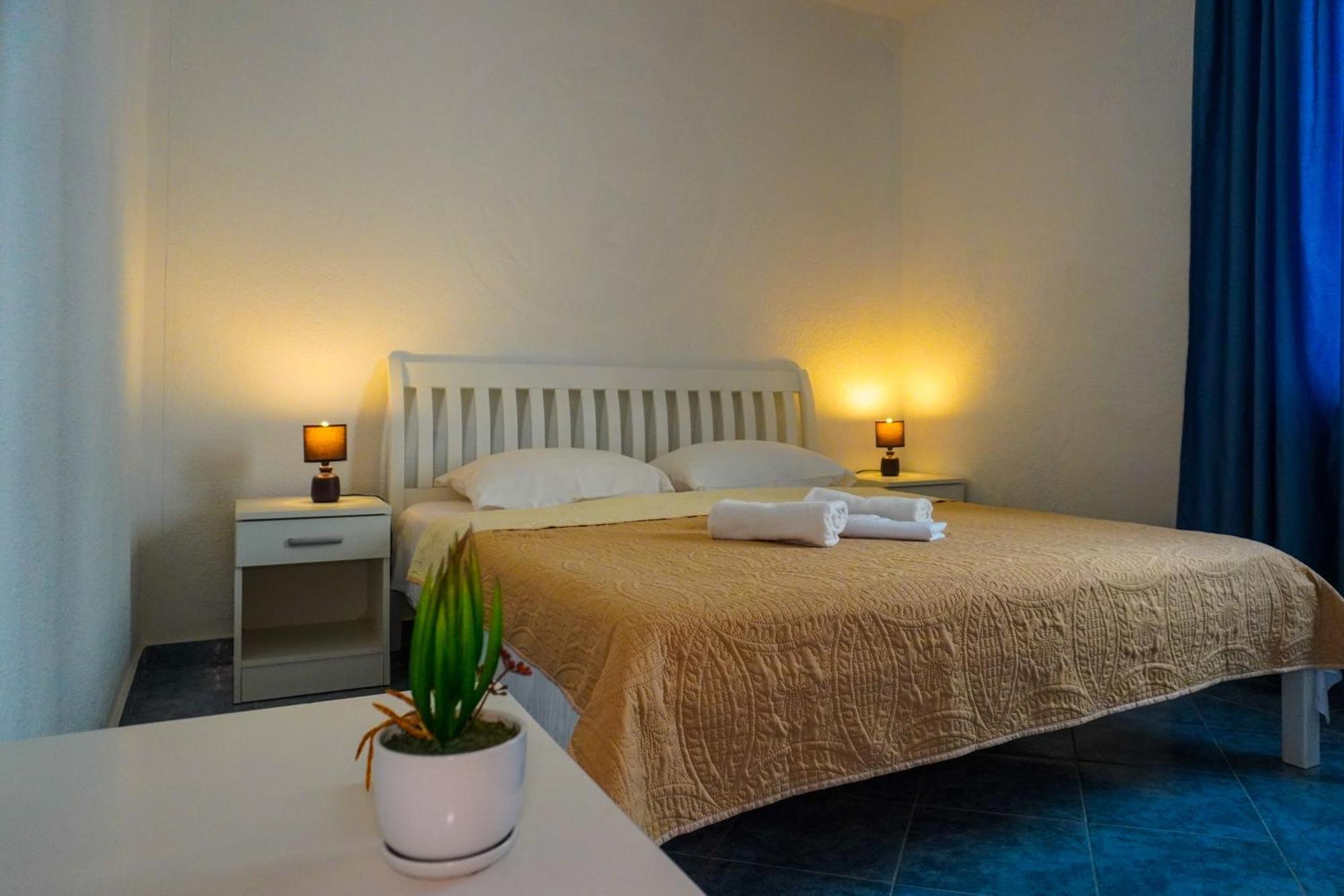 Sun Apartments Ulcinj Bagian luar foto
