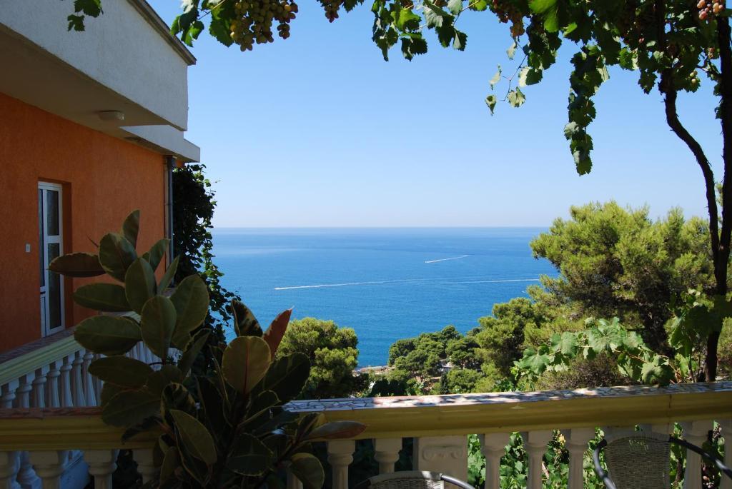 Sun Apartments Ulcinj Bagian luar foto